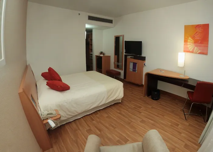 Novotel Tres Figueiras 4*