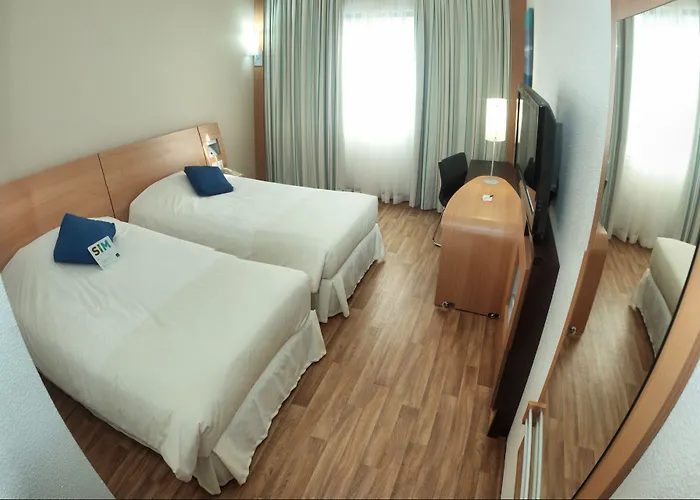 Hotel Novotel Tres Figueiras 4*