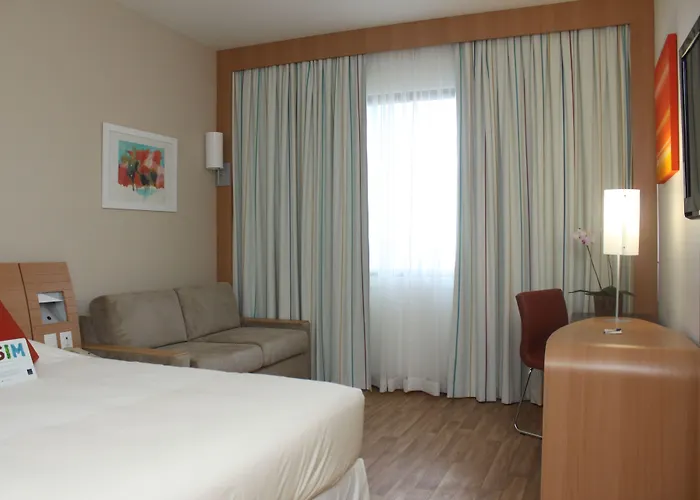 Novotel Tres Figueiras Hotel 4*