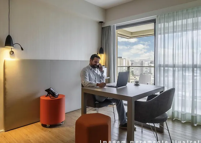 Novotel Tres Figueiras 4*